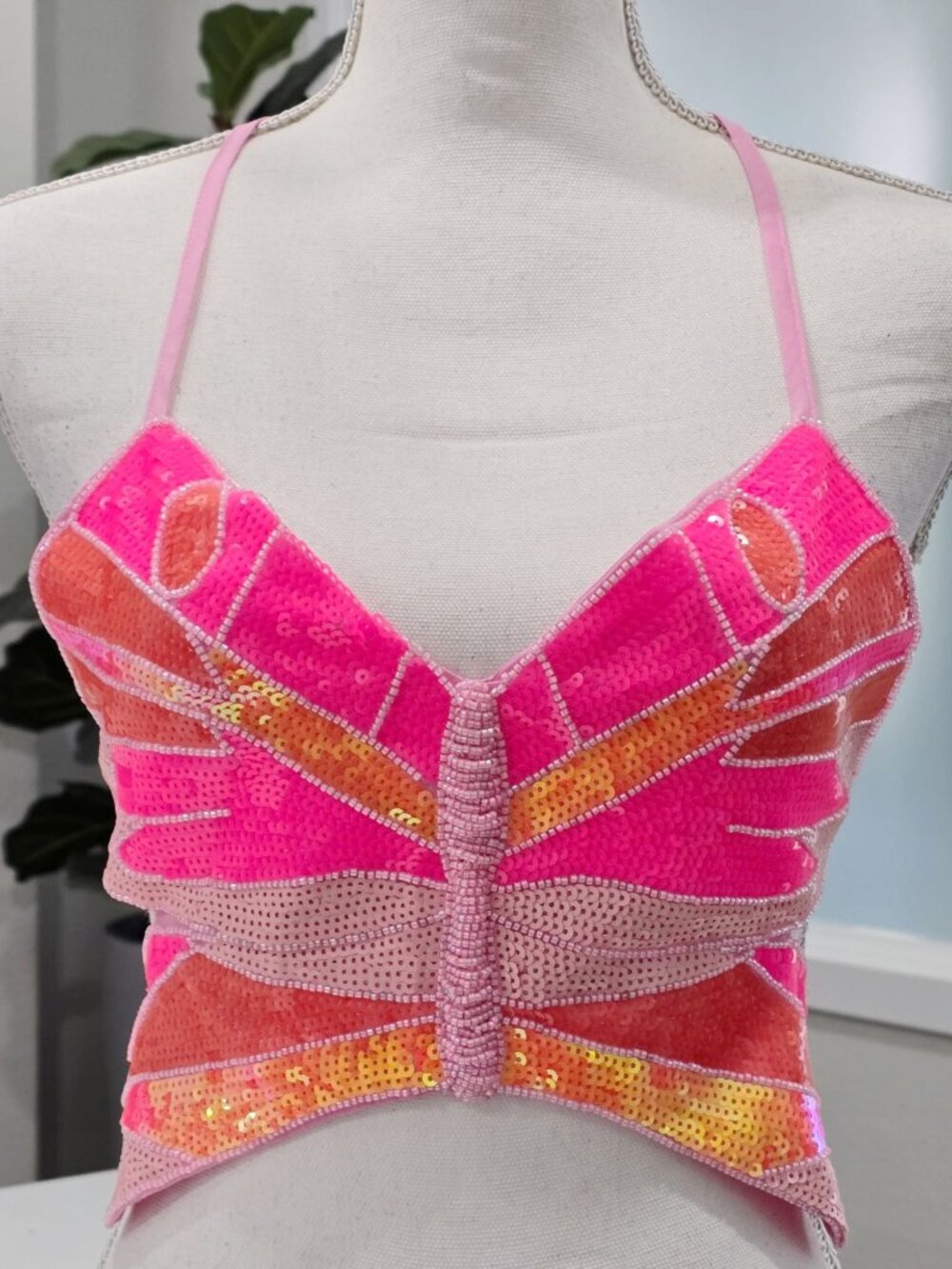 Club Exx ✦ Pixlie Playa Dreamin Butterfly Sequin Halter Top ✦ Pink Multi M/L NWT - Picture 2 of 12
